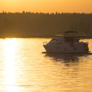 Motor,Yacht,Goes,In,A,Solar,Flare